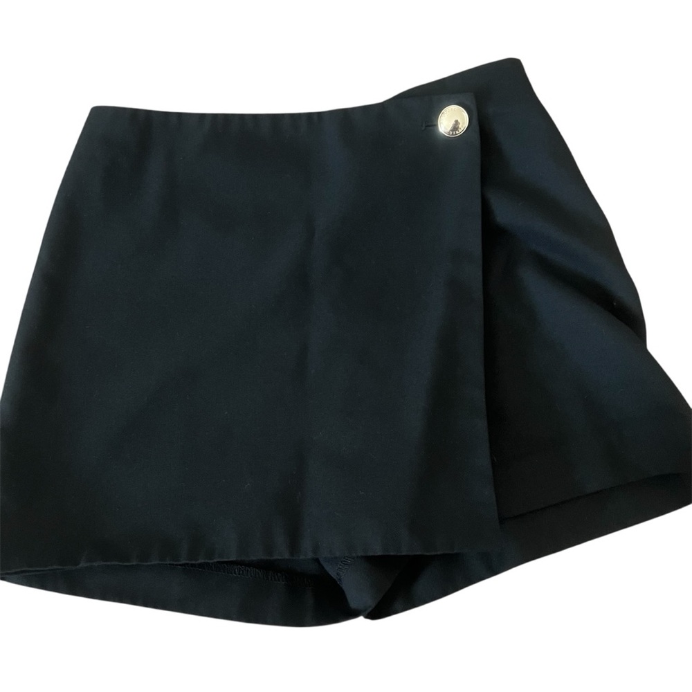 H&M Black Women's Skort
